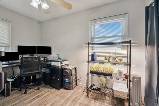 6812 Kelburn Lane NE, Cedar Rapids, IA 52402