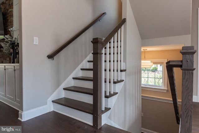 425 E DELP RD, Lancaster, PA 17601