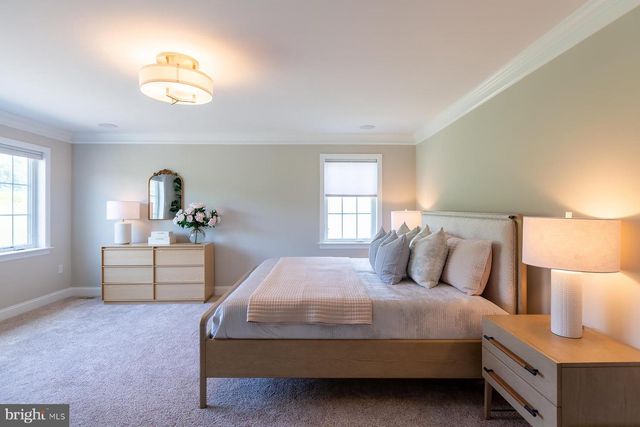 425 E DELP RD, Lancaster, PA 17601