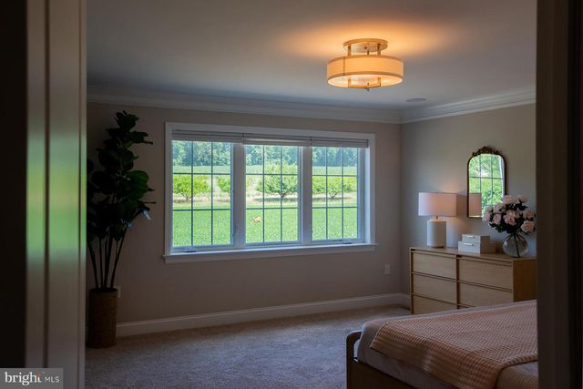 425 E DELP RD, Lancaster, PA 17601