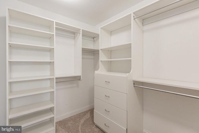 425 E DELP RD, Lancaster, PA 17601