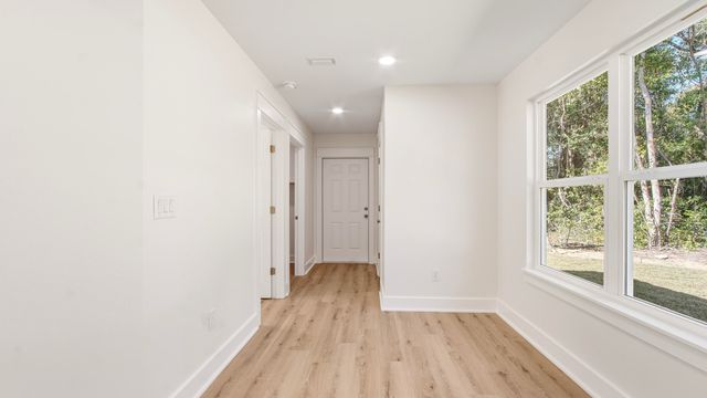 374 S 20th Street, Defuniak Springs, FL 32435