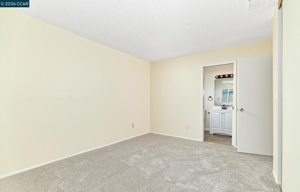 Image 11 of property listing at 3125 Hemlock St, Antioch, CA 94509