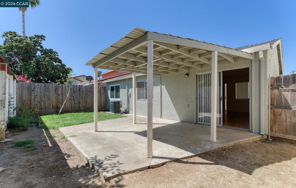 Image 15 of property listing at 3125 Hemlock St, Antioch, CA 94509