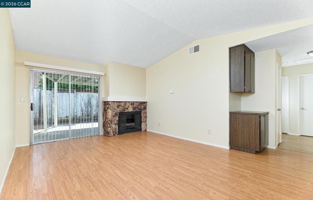 Image 9 of property listing at 3125 Hemlock St, Antioch, CA 94509