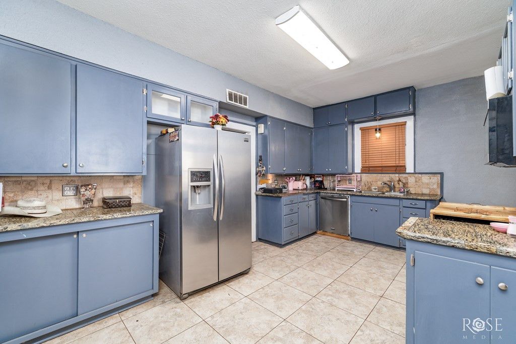Image 14 of property listing at 2318 Dallas Street, San Angelo, TX 76901