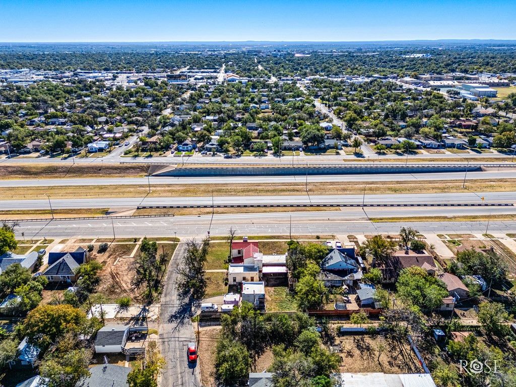 Image 36 of property listing at 2318 Dallas Street, San Angelo, TX 76901