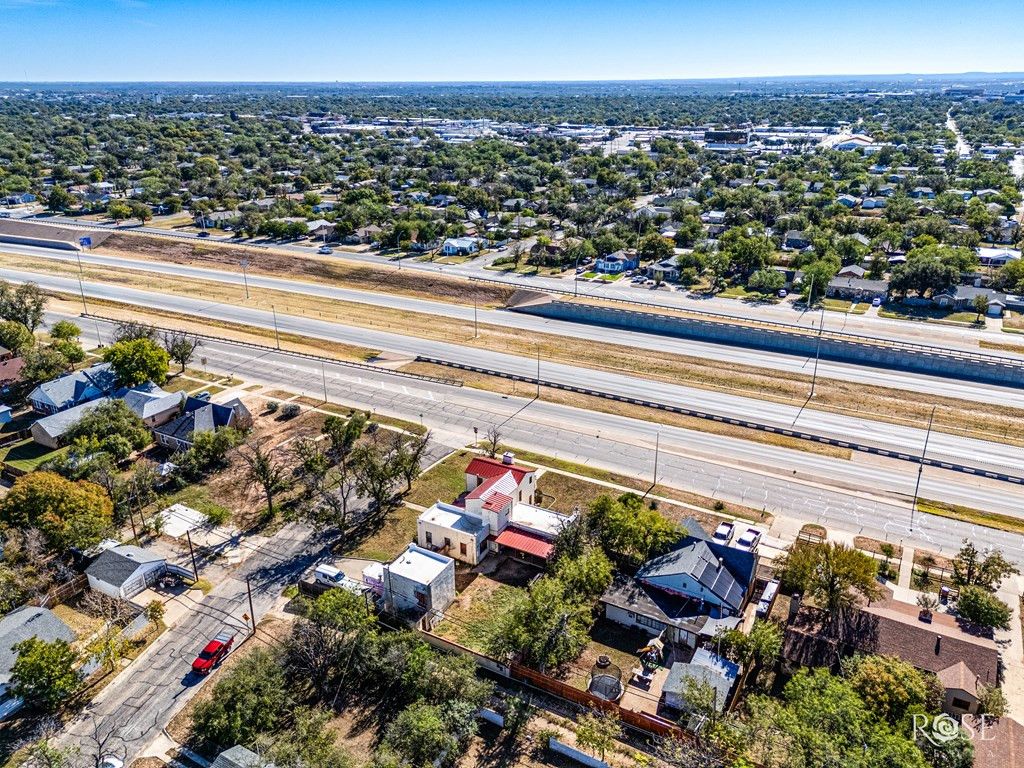Image 39 of property listing at 2318 Dallas Street, San Angelo, TX 76901