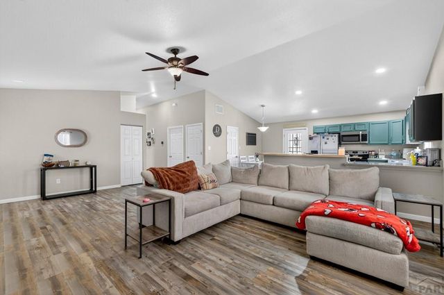 725 S Norwood Ave, Pueblo, CO 81001