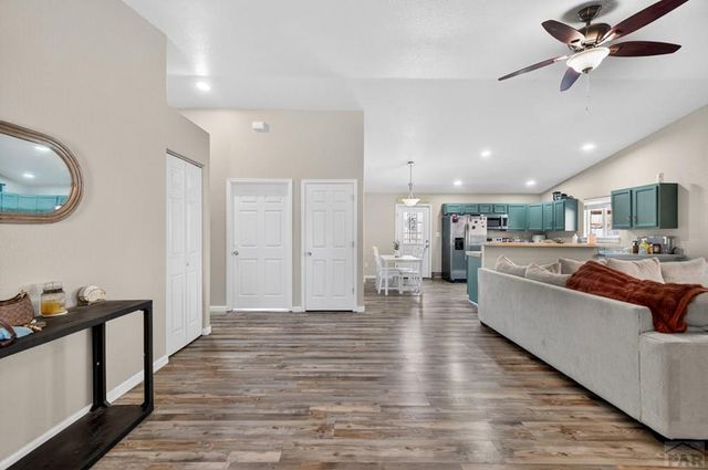 725 S Norwood Ave, Pueblo, CO 81001