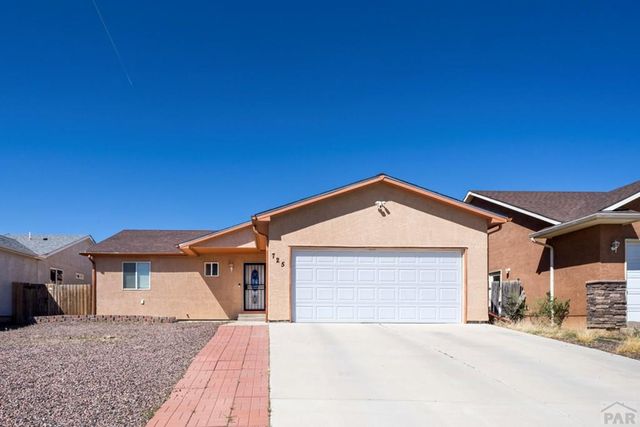 725 S Norwood Ave, Pueblo, CO 81001