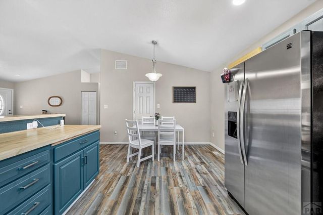 725 S Norwood Ave, Pueblo, CO 81001