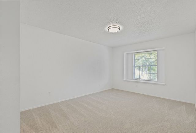 2022 High Summit Drive, Garland, TX 75041