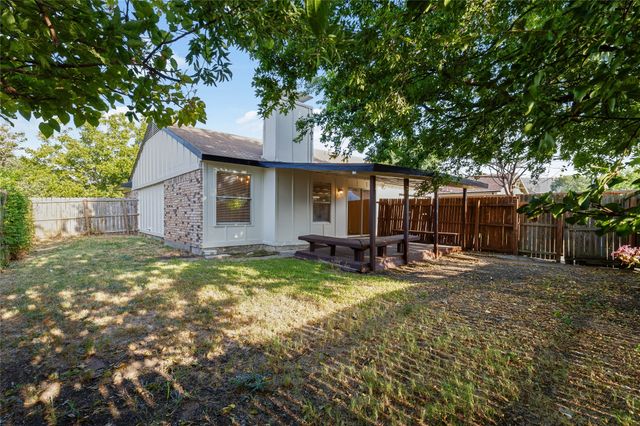 2022 High Summit Drive, Garland, TX 75041