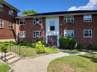 861 Palisade Avenue 2D, Yonkers, NY 10703