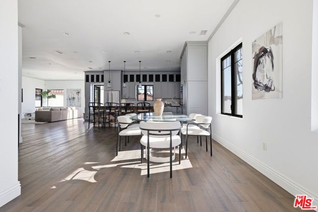 6032 Goodland Avenue, North Hollywood (los Angeles), CA 91606