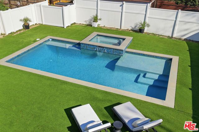 6032 Goodland Avenue, North Hollywood (los Angeles), CA 91606