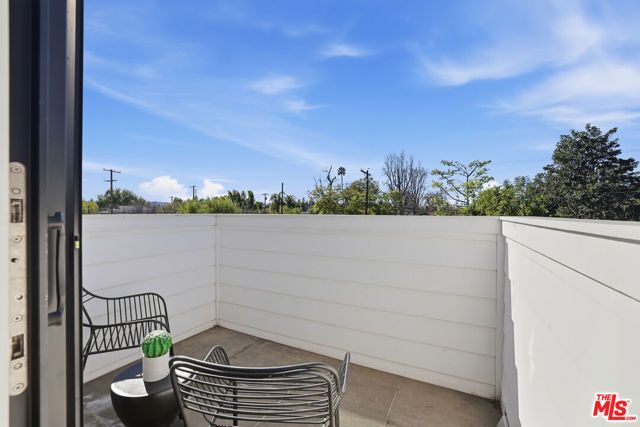 6032 Goodland Avenue, North Hollywood (los Angeles), CA 91606