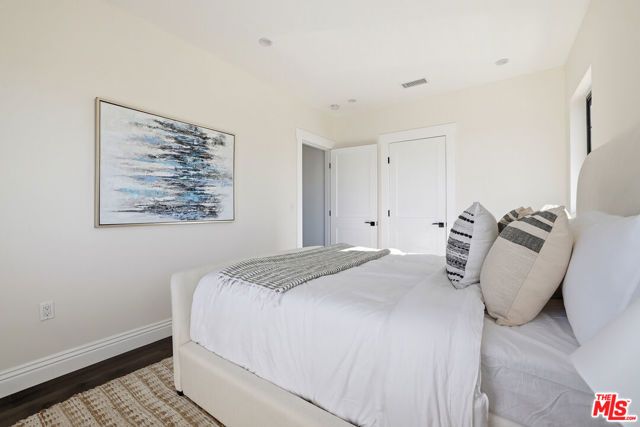 6032 Goodland Avenue, North Hollywood (los Angeles), CA 91606