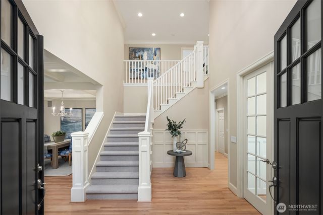 9843 NE 25th Street, Bellevue, WA 98004