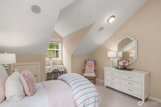 9843 NE 25th Street, Bellevue, WA 98004