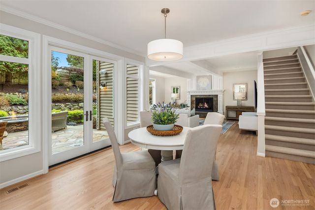 9843 NE 25th Street, Bellevue, WA 98004