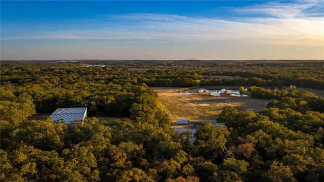 1210A County Road 232, Collinsville, TX 76233