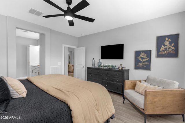 363 E VETERANS Way, Queen Creek, AZ 85140