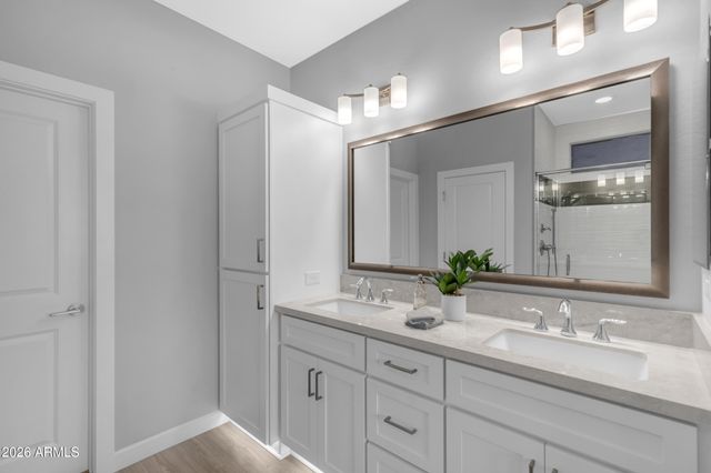 363 E VETERANS Way, Queen Creek, AZ 85140