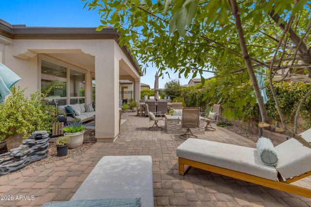 363 E VETERANS Way, Queen Creek, AZ 85140