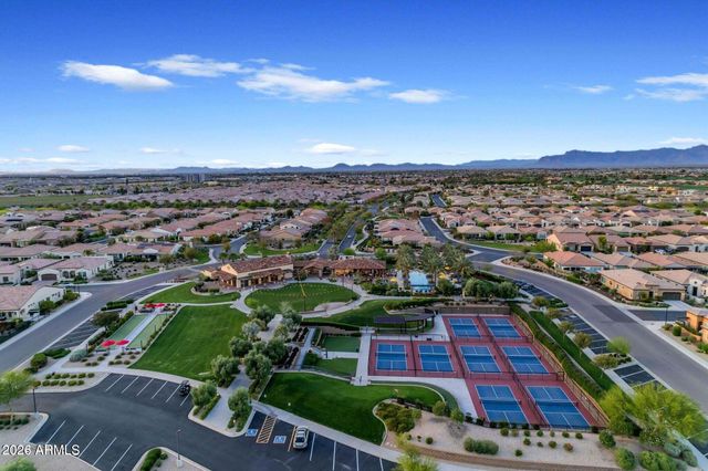 363 E VETERANS Way, Queen Creek, AZ 85140