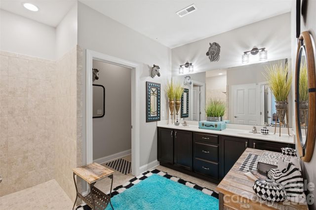 17004 Courtside Landing Drive, Cornelius, NC 28031