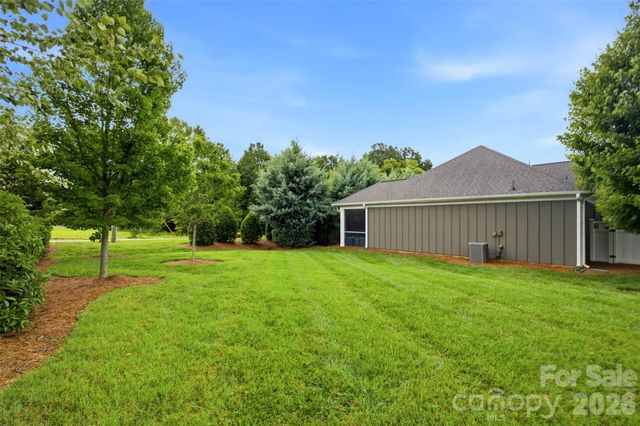 17004 Courtside Landing Drive, Cornelius, NC 28031