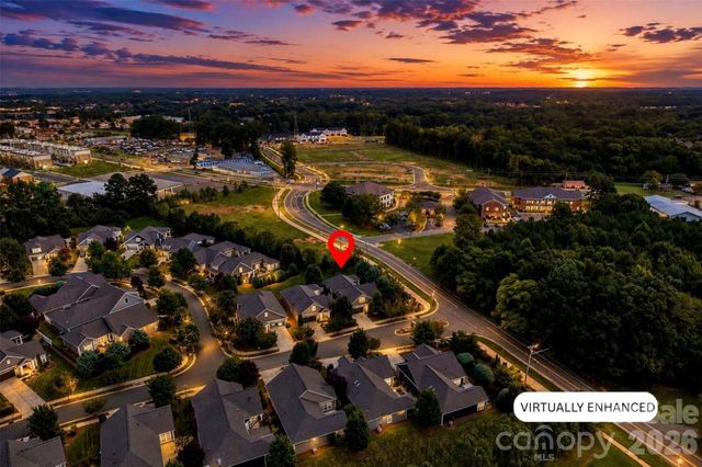 17004 Courtside Landing Drive, Cornelius, NC 28031
