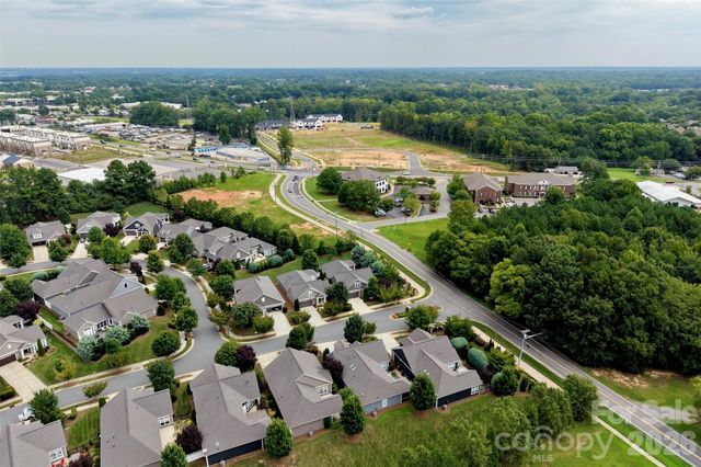 17004 Courtside Landing Drive, Cornelius, NC 28031