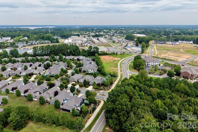 17004 Courtside Landing Drive, Cornelius, NC 28031