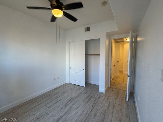 38 East Serene Avenue 234, Las Vegas, NV 89123