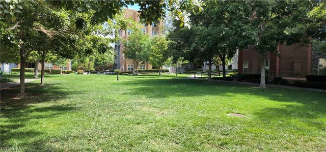 38 East Serene Avenue 234, Las Vegas, NV 89123