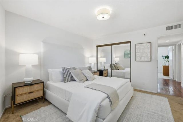 222 7th Street 202, Santa Monica, CA 90402