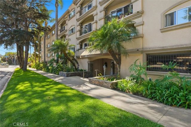 222 7th Street 202, Santa Monica, CA 90402