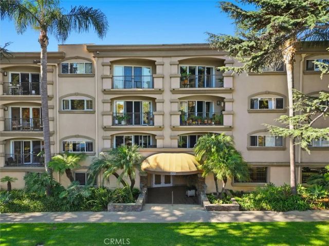 222 7th Street 202, Santa Monica, CA 90402