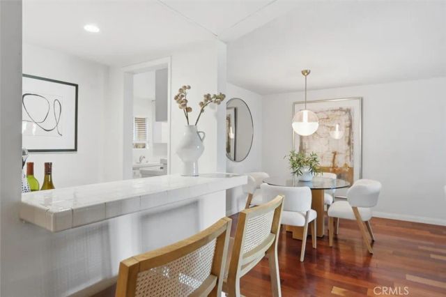 222 7th Street 202, Santa Monica, CA 90402