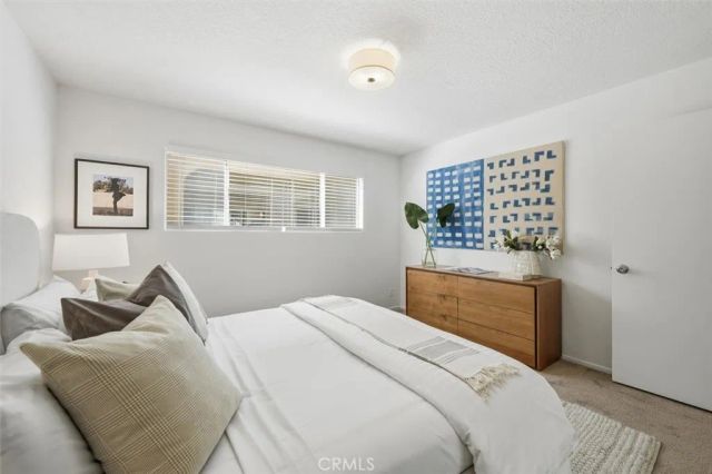222 7th Street 202, Santa Monica, CA 90402