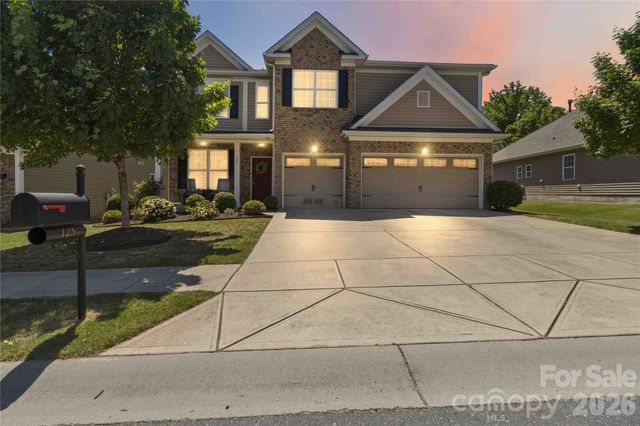 125 Annatto Way, Tega Cay, SC 29708
