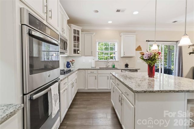125 Annatto Way, Tega Cay, SC 29708