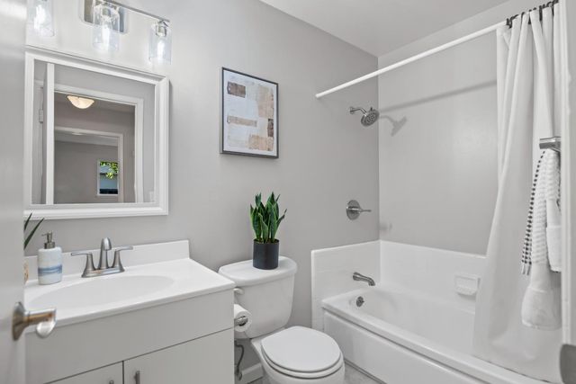 1546 Nuthatch Lane, Sunnyvale, CA 94087