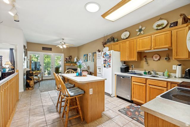 721 W FAIRWAY DR, Sandy, UT 84070