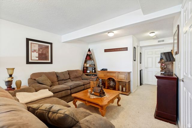 721 W FAIRWAY DR, Sandy, UT 84070