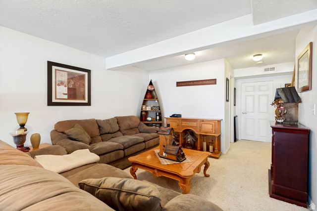 721 W FAIRWAY DR, Sandy, UT 84070
