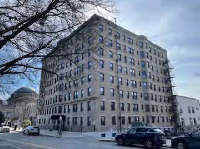 1180 Beacon St 7C, Brookline, MA 02446